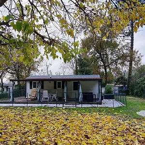 Vakantiehuisje Op Park Ippotur , Castelnuovo Magra Italia