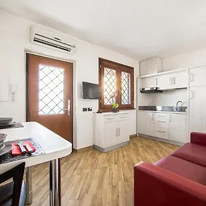  Casa vacanze Borgo Aureo